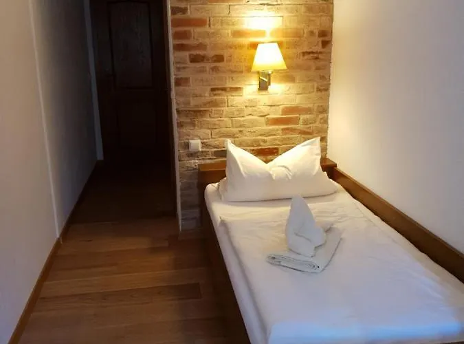 Akazienhof Hotel